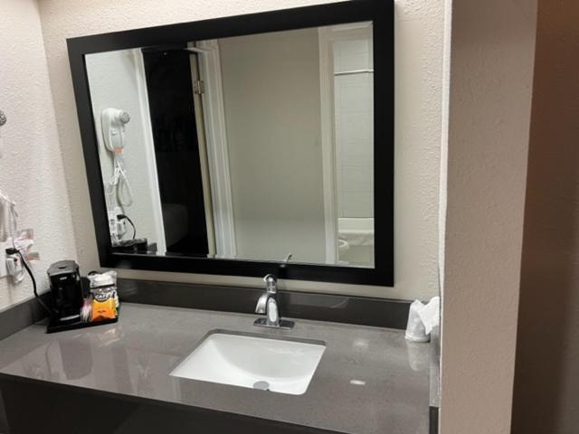 Hebbronville Garden Inn & Suites المظهر الخارجي الصورة